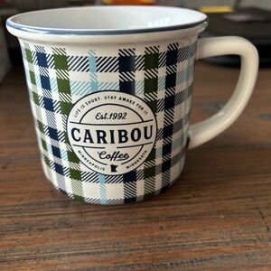Caribou Coffee 12 ounce ceramic plaid coffee mug